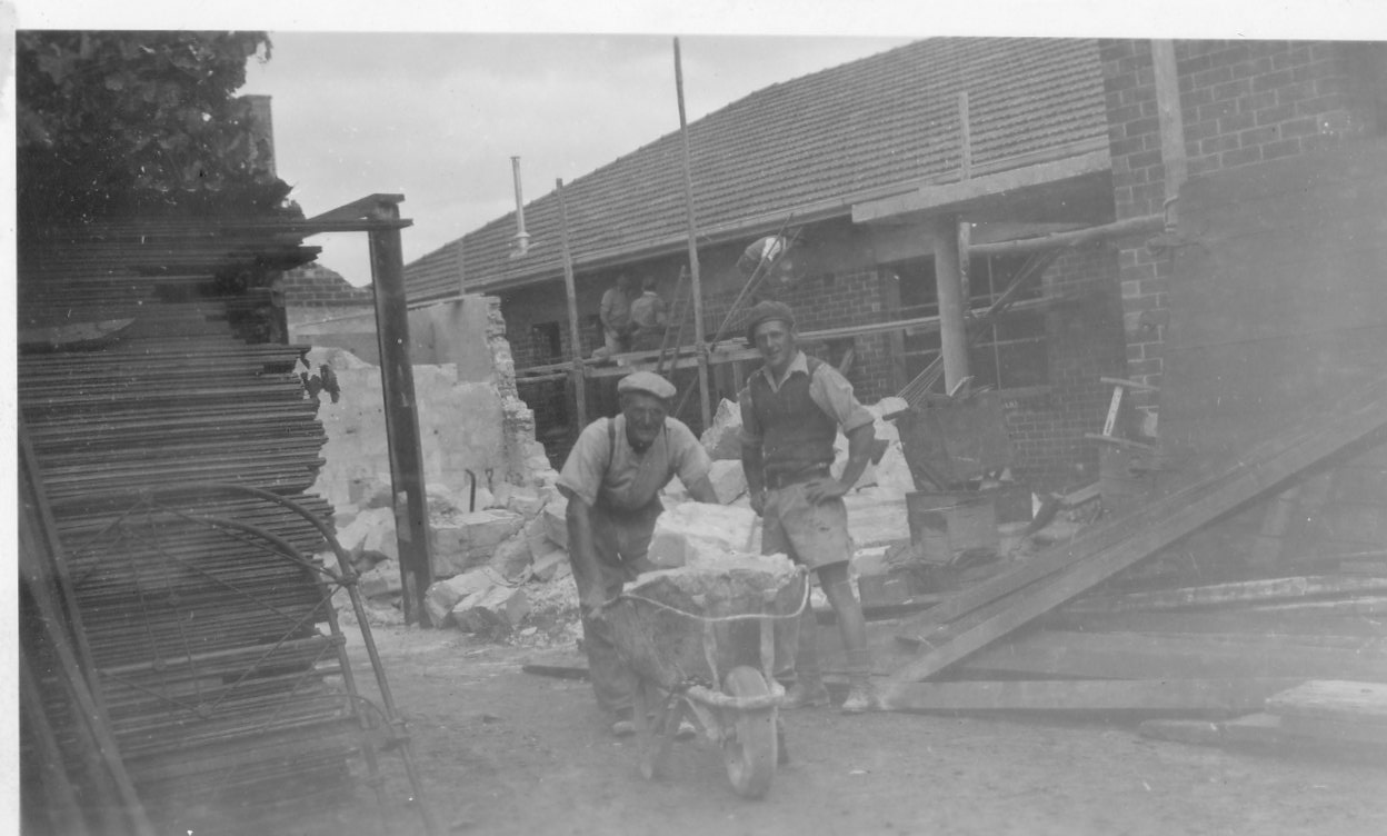 1948 - KC - Building Of New Home - Donated Mr. Shearing