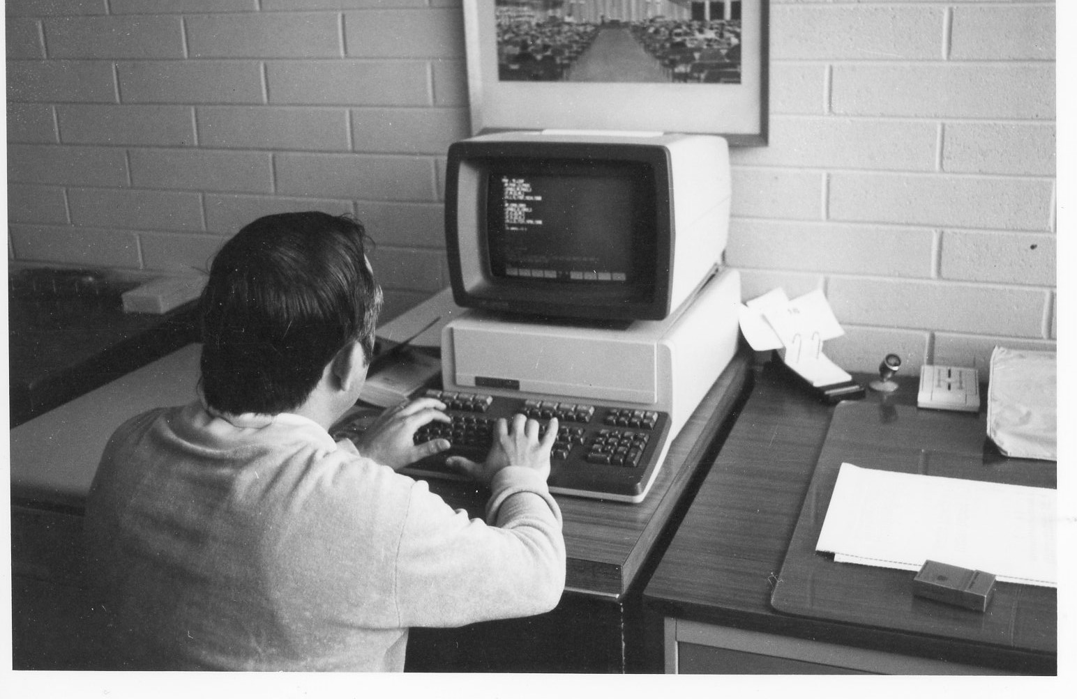 1960 - 80 - KC - Man At Computer (2)