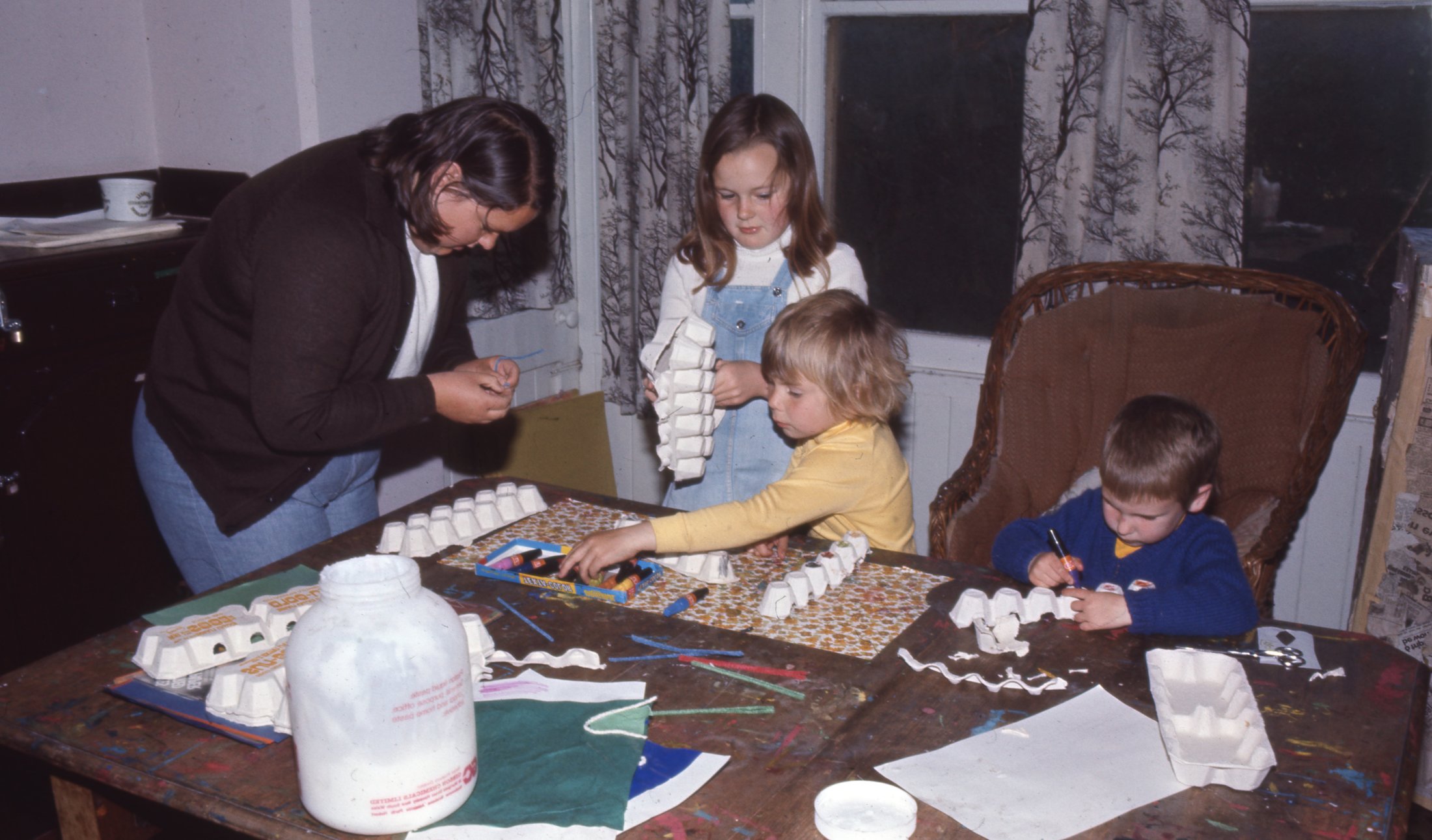 1970-80 - KC - Children Making (5)