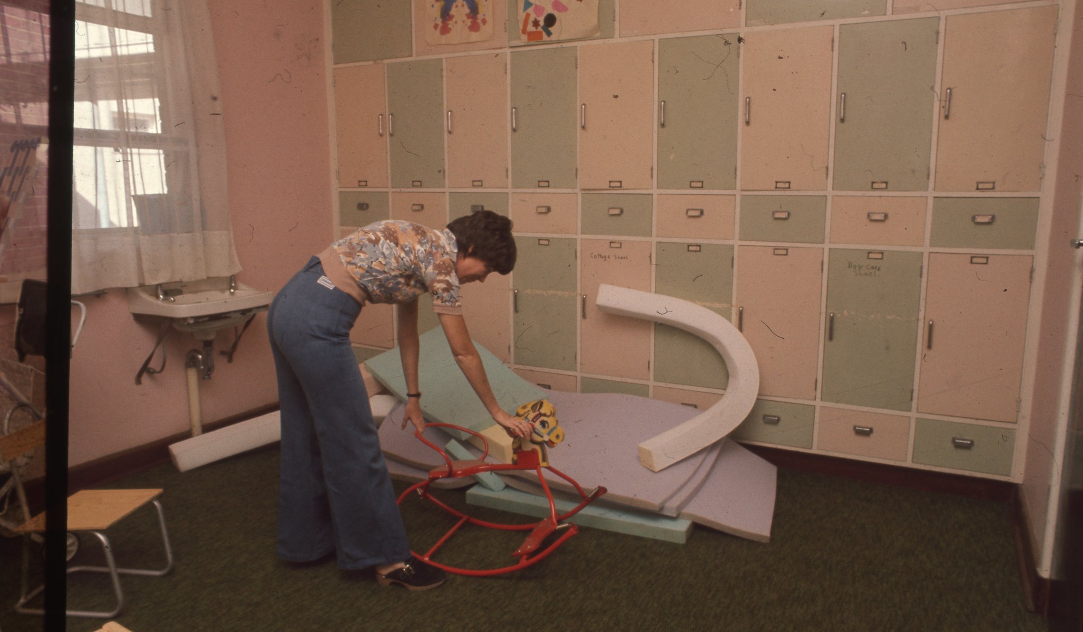 1970-80 - KC - Woman Cleaning (poss. Reno)