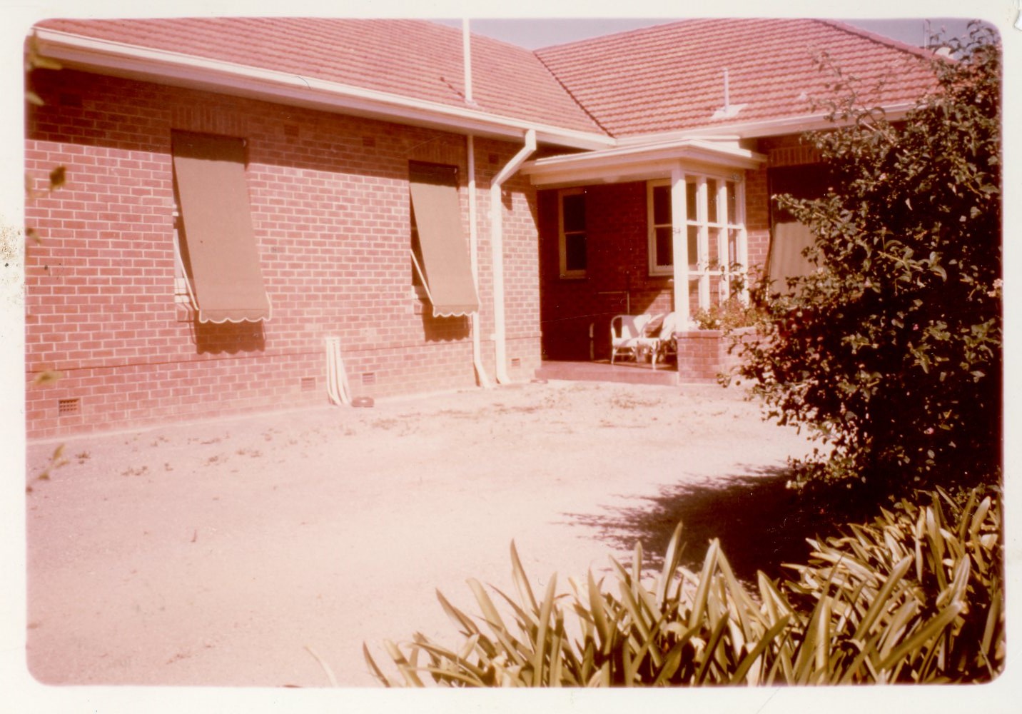 1970 - KC Home Brighton Exterior