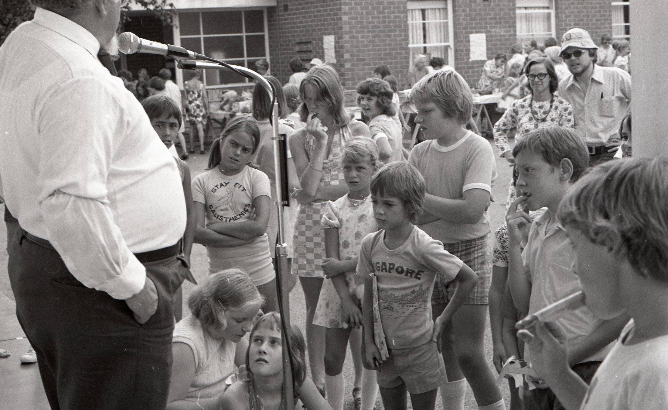 1975 - KC Fair - Crowd Of Children (2)