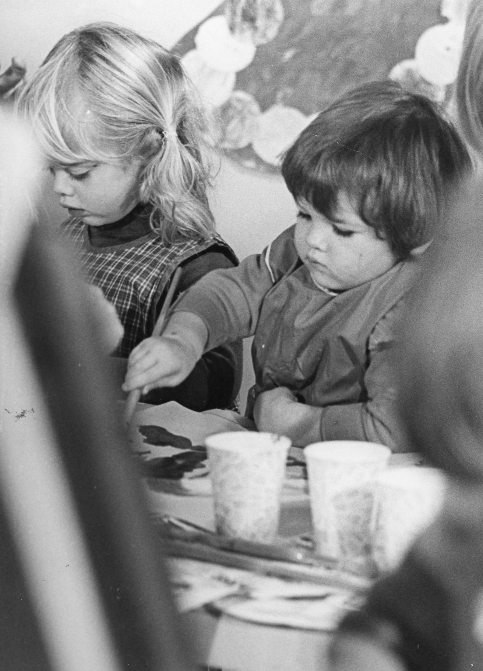 1977 - KC - Mothers And Children Learning To Share